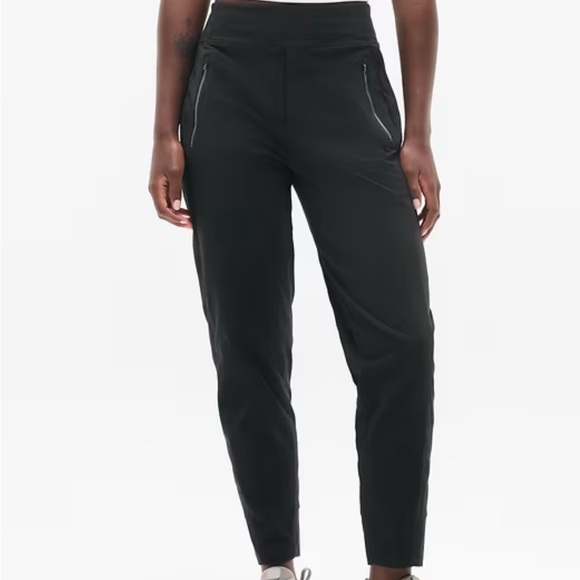 Athleta Pants - NWT Athleta Trekkie North Jogger Pants Black Size 4 Petite Hiking Travel